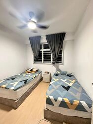 Blk 140B Yung Ho Spring I (Jurong West), HDB 4 Rooms #566299481